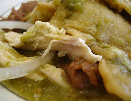 File:Chilaquiles.jpg