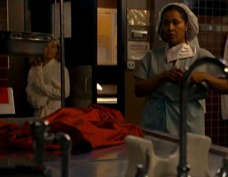 File:Claire hides from the medical examiner.jpg