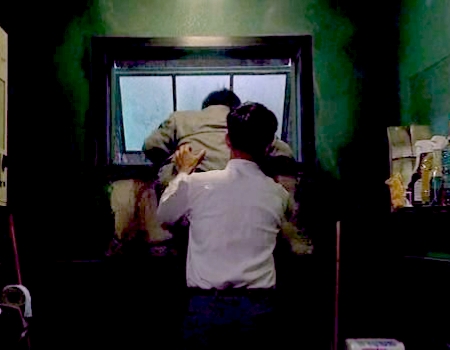 File:Tight spaces.jpg