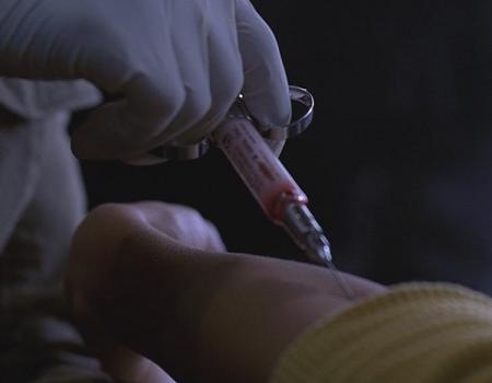 File:Powers claire maya receives magic blood.jpg
