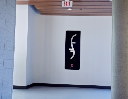 File:The Symbol in Renautas HQ.jpg