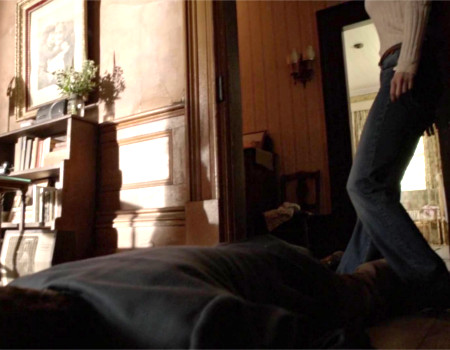 File:Erica kills the Taylor's father.jpg