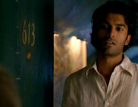 File:Chandras apartment 613.jpg