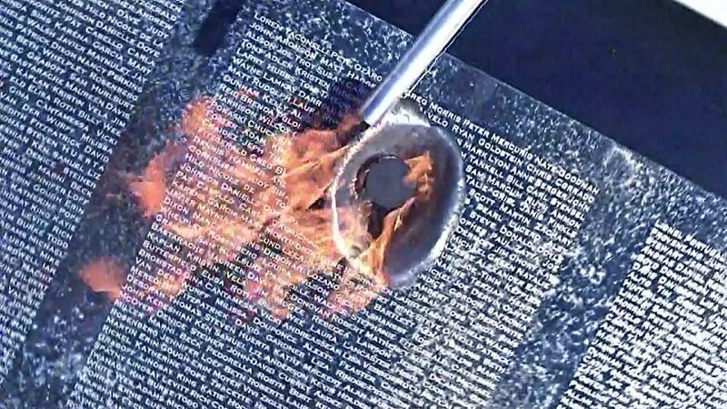 Fichier:Memorial names.JPG