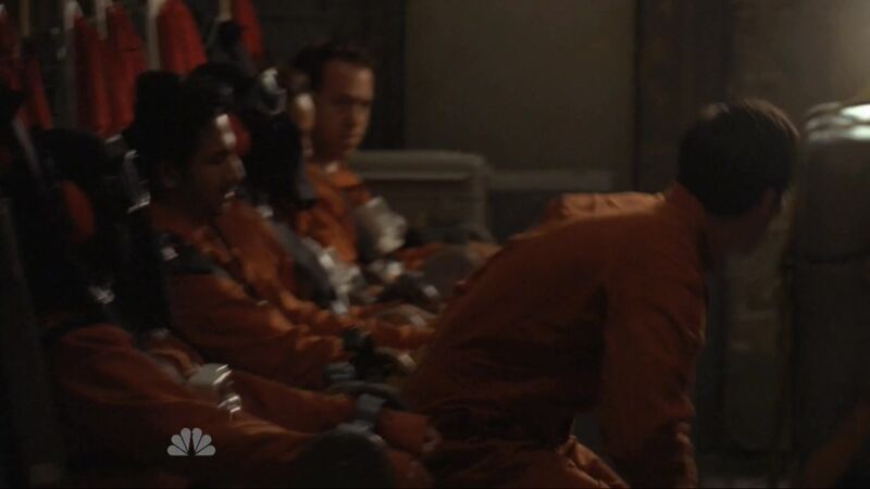 File:Hooded prisoners 9.jpg