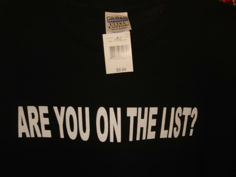 File:Heroes T-Shirt-5.jpg