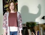 Phoebe manipule son ombre indépendamment d'elle-même. (Dark Matters, Part 1)