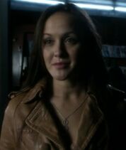 Vala Castel Grullon Halliwell-Lowe (Royal)